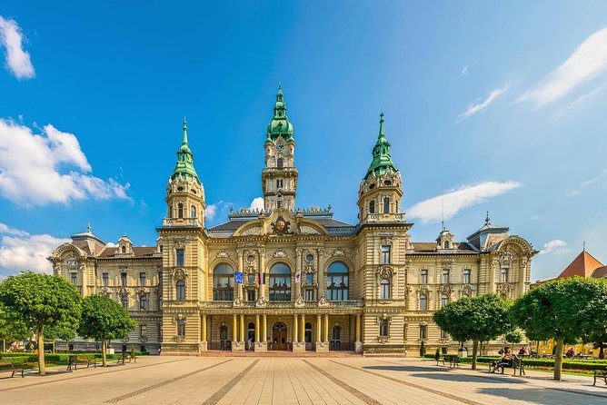 Vienna-Budapest One-Way Sightseeing Transfer - Is $324.79 good value?
