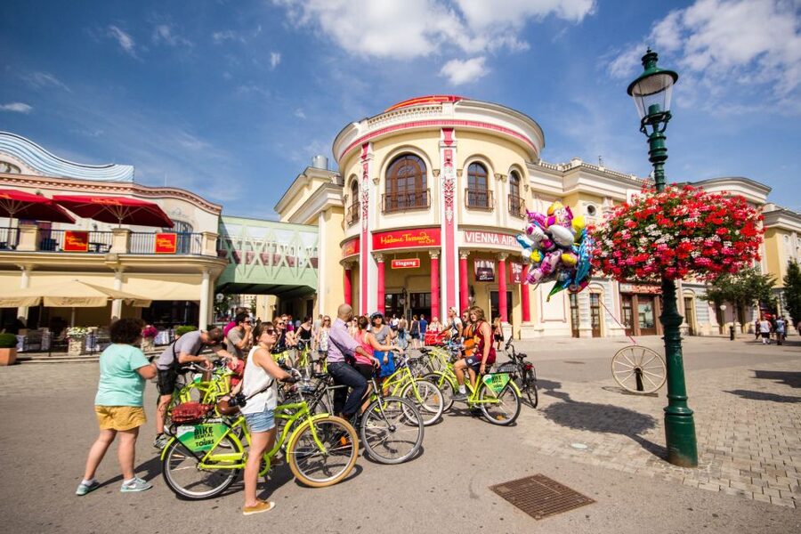 Vienna by Bike 3-Hour All-In-One City Bike Tour in English - The Danube canal and the route’s variety