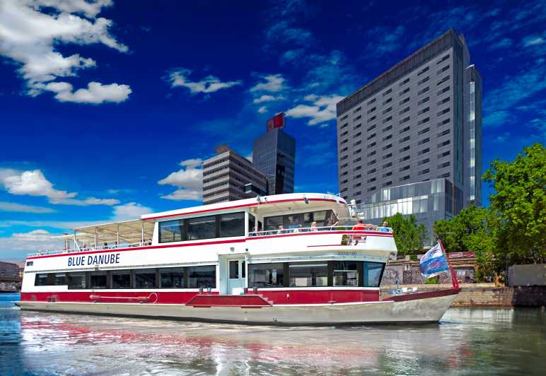 Vienna: City Cruise - The 75-minute loop along the Danube Canal