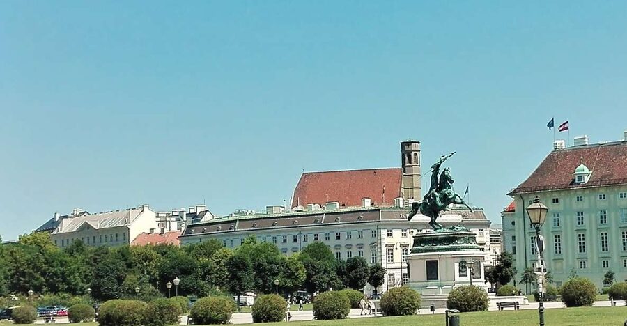 Vienna: City Highlights Guided Walking Tour & Old Town - Starting near Roman Vienna or the city museum