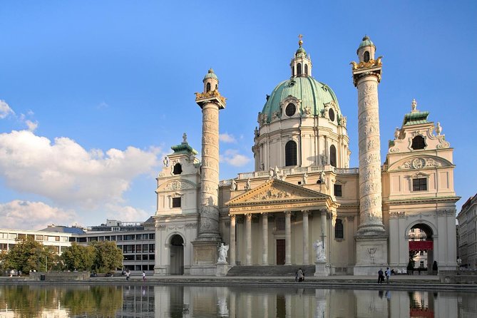 Vienna City Highlights Private Tour - Walking through Vienna’s old center