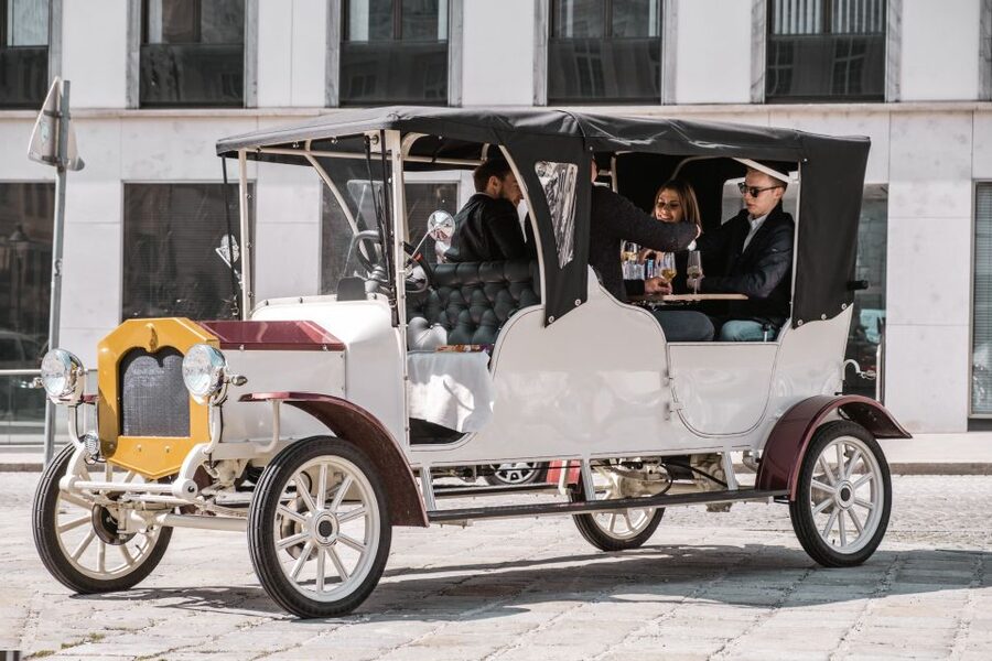 Vienna: City Sightseeing Tour in an Electro Vintage Car - Should you book the electro vintage car tour?
