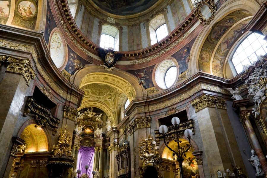 Vienna: Classic Ensemble Vienna in St. Peter's Church Ticket - Practical details that shape the evening