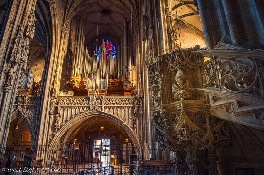 Vienna: Classical Concert at St. Stephen's Cathedral - Entering Vienna’s Gothic landmark