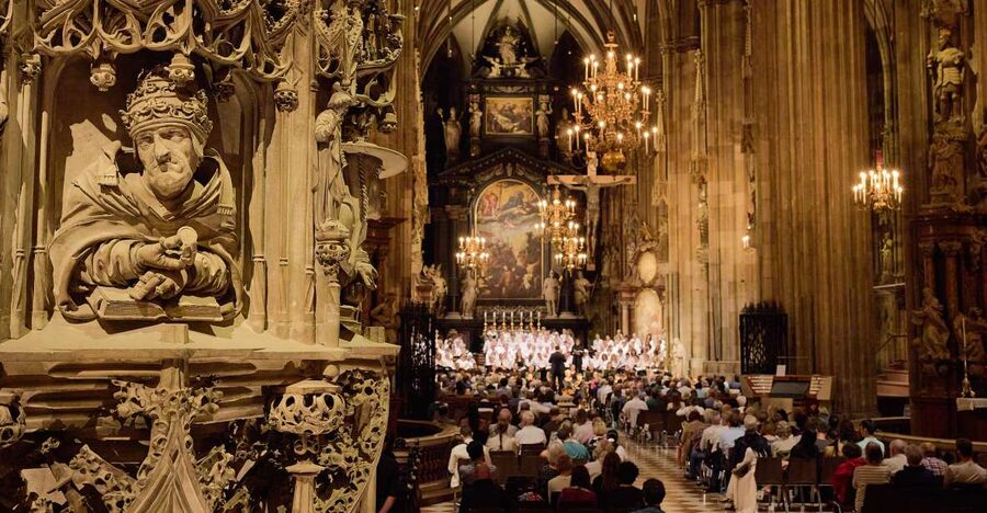 Vienna: Classical Concert at St. Stephen's Cathedral - How the cathedral changes the music