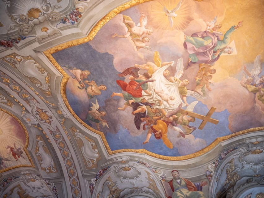 Vienna: Classical Concert in St. Anne's Church (Annakirche) - The atmosphere, from magical to imperfect