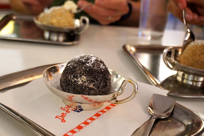 Vienna Coffee, Cake & Pastries Tour with Local Stories - Expect more than cake