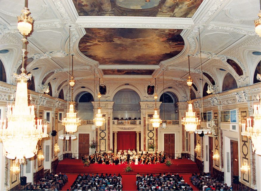Vienna: Concert Tickets for Vienna Hofburg Orchestra - The musical jokes are part of the Viennese style