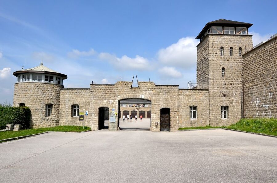 Vienna: Day Trip to Mauthausen Concentration Camp Memorial - Why Mauthausen deserves a full day from Vienna