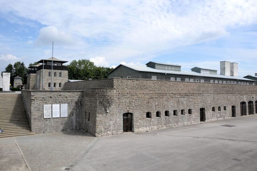 Vienna: Day Trip to Mauthausen Concentration Camp Memorial - Should you book it?