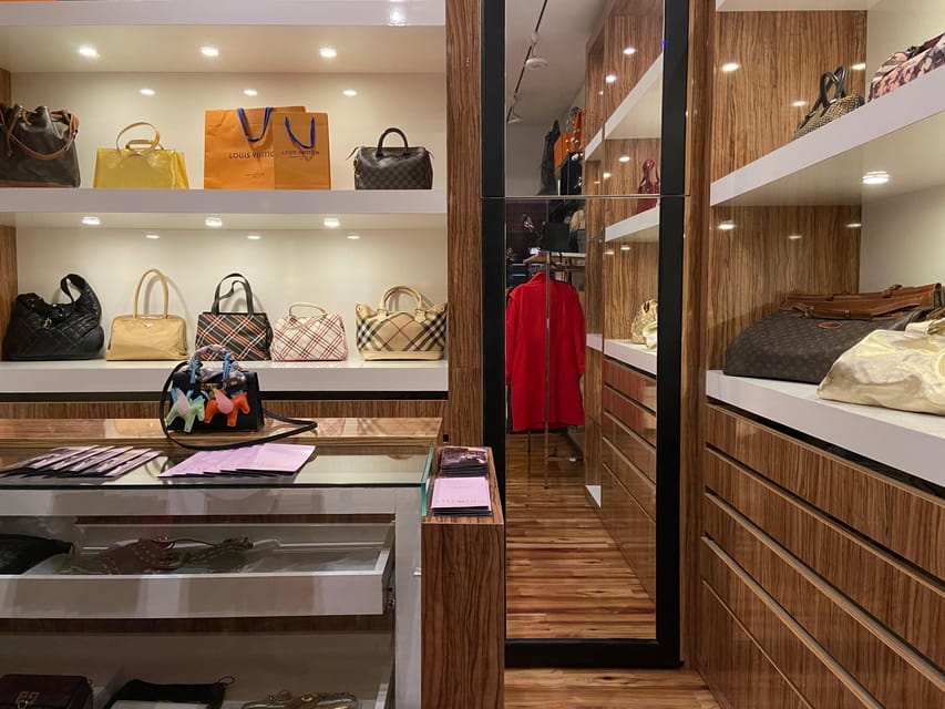 Vienna: Designer Fashion Time Capsule Experience - Who will enjoy this most