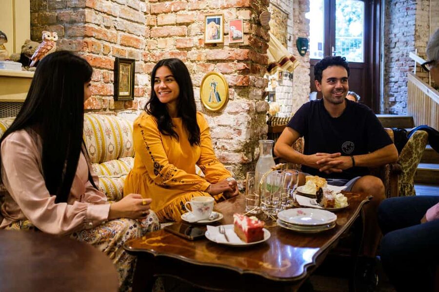 Vienna: Dessert Tour with Pastries, Cakes & Hidden Cafes - The guides and the personal feel