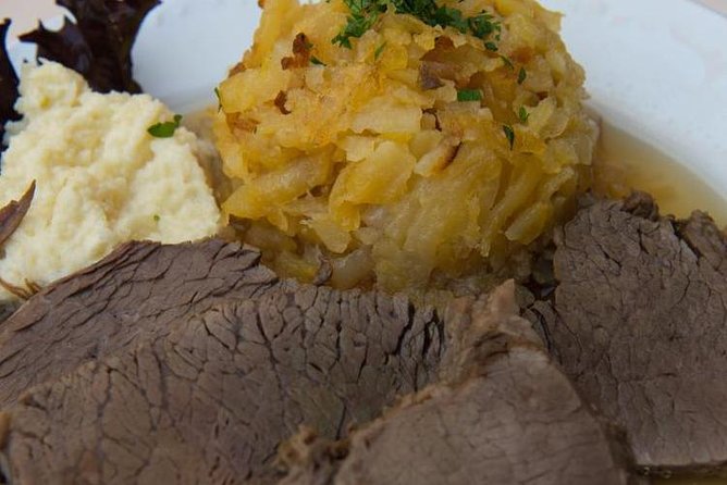 Vienna Food Walk - A full Viennese dinner that keeps you walking