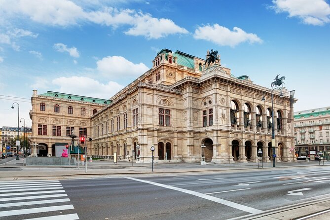 Vienna: Freud, Mozart & Beethoven Exploration Game - The puzzle format and what you learn at each stop