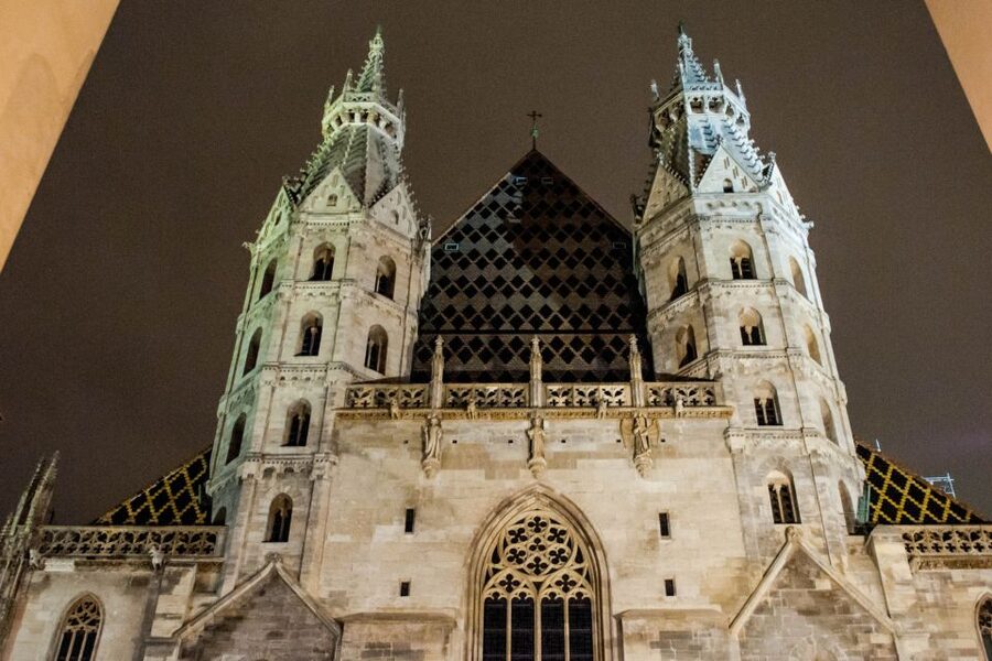 Vienna: Ghosts and Legends Guided Nighttime Walking Tour - Key points to know before booking