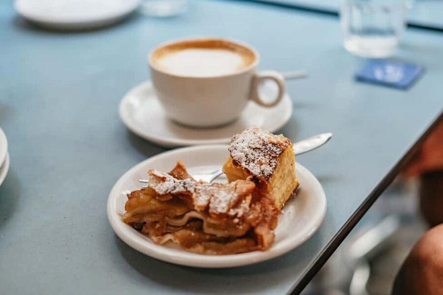 Vienna: Guided Foodie Walking Tour with Tastings and Coffee - Graben: grand streets before the first coffee