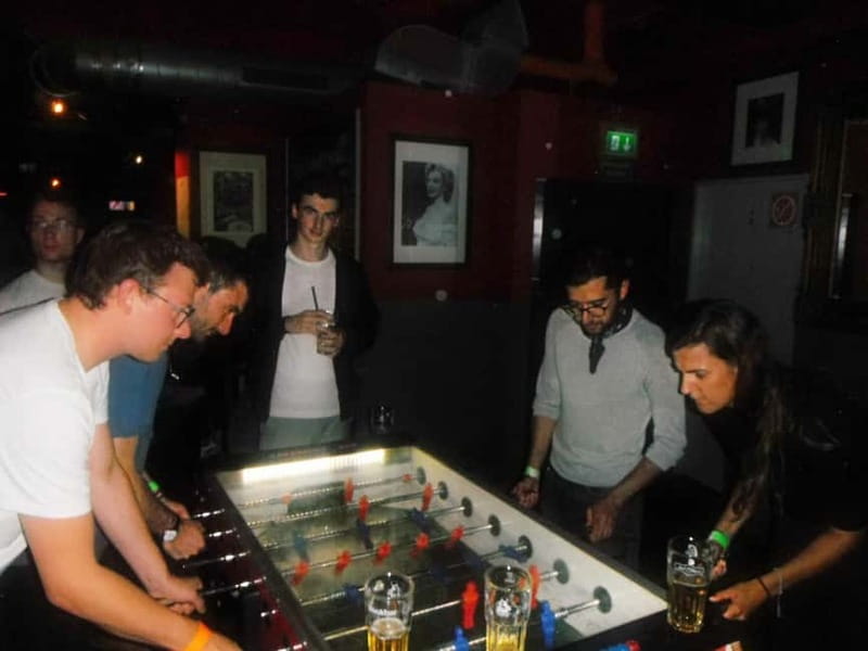 Vienna: Guided Pub Crawl with Club Entry - Magazine Bar or Stehachterl: games and a change of mood