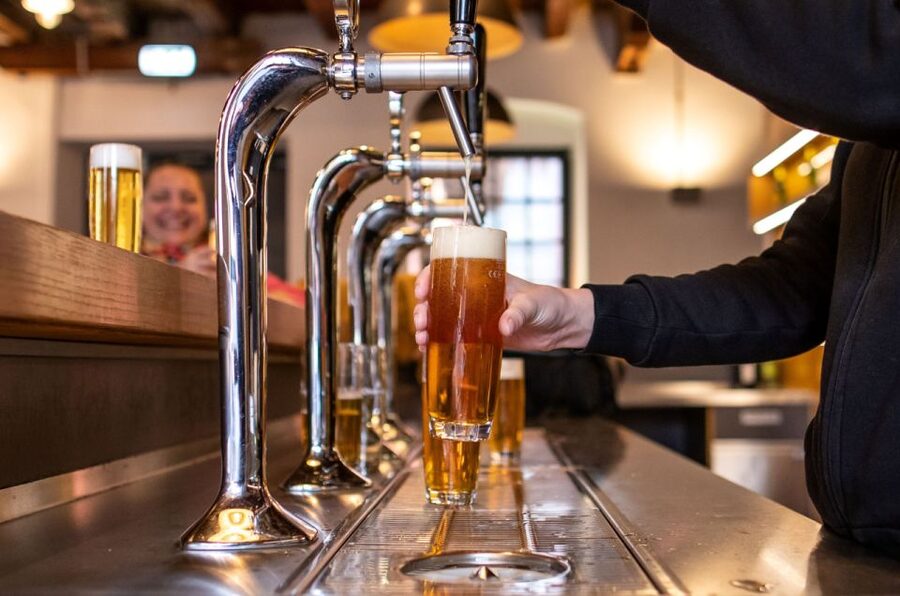 Vienna: Guided tour of the Ottakringer brewery - Who will enjoy this brewery visit?