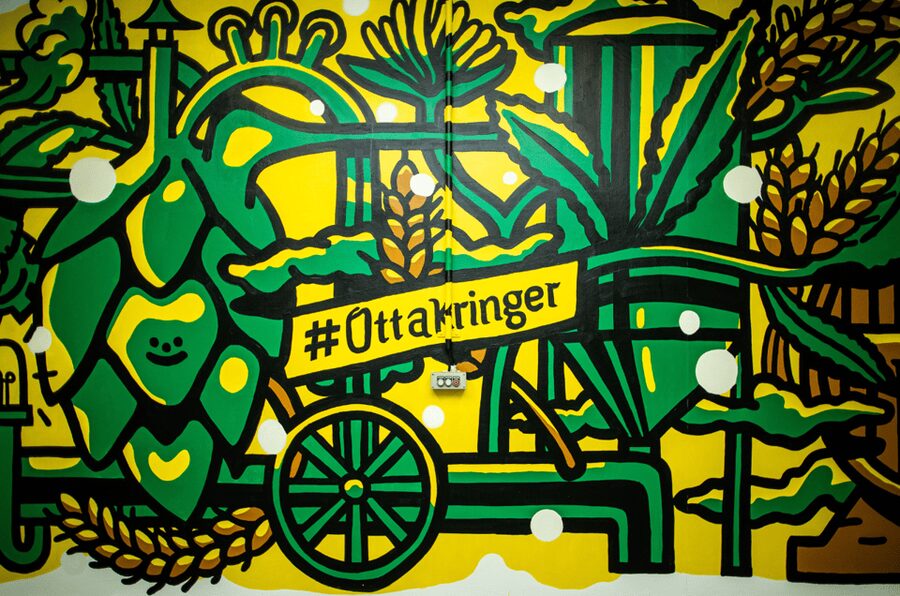 Vienna: Guided tour of the Ottakringer brewery - Following the beer from brewhouse to bottling