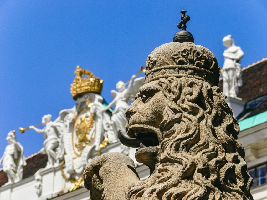 Vienna: Guided Walking Tour of City Center Highlights - A turn into the Blutgasse district