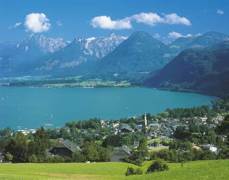 Vienna: Hallstatt, Salzburg, Melk, Alps & Lakes Day Trip - Three famous Austrian stops in one very long day