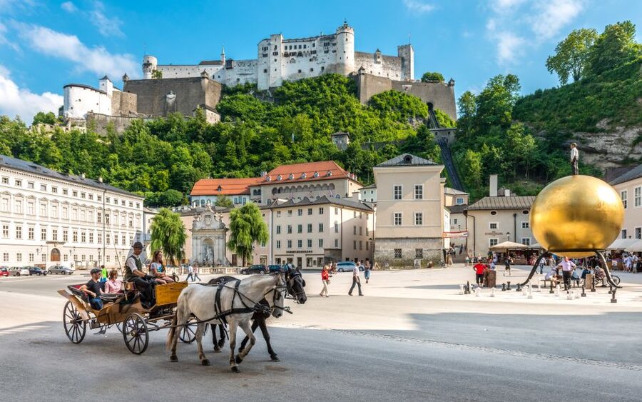 Vienna: Hallstatt, Salzburg, Melk, Alps & Lakes Day Trip - The long road to Hallstatt