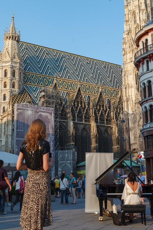 Vienna: Highlights Private Tour, Palaces & Sacher Cake - A quieter side of central Vienna in the Jewish Quarter