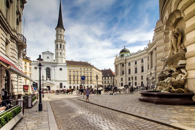 Vienna Highlights Self guided scavenger hunt and Walking Tour - A flexible two-and-a-half-hour outing