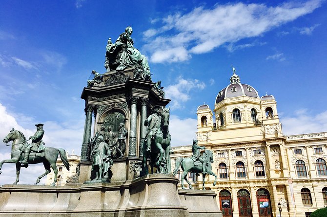 Vienna Historic Center Small Group Walking Tour - Graben, Kohlmarkt, and the final approach