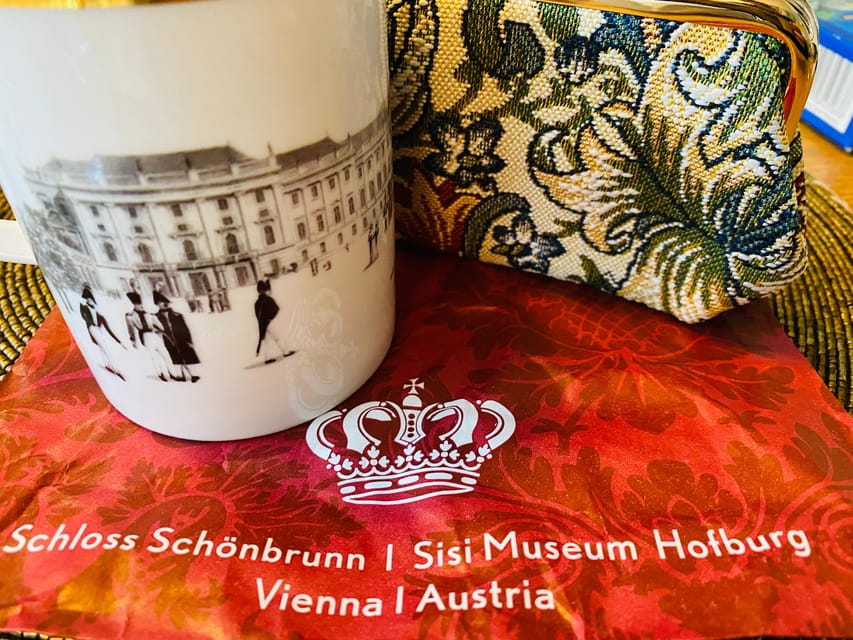 Vienna: Hofburg Palace and Principessa Sissi Tour - What the guides add to the experience