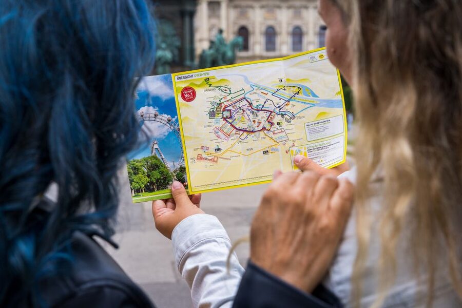 Vienna: Hop-On Hop-Off Sightseeing Bus Tour in 19 Languages - The walking app adds a useful second layer