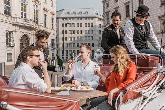 Vienna Horse-Drawn Carriage Ride with Sparkling Wine and Food - The personal touch from Marco and the carriage team