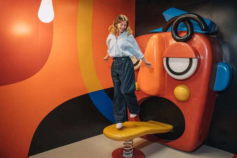 Vienna: IKONO VIENNA Immersive Experience Ticket - Why the one-hour length can be an advantage