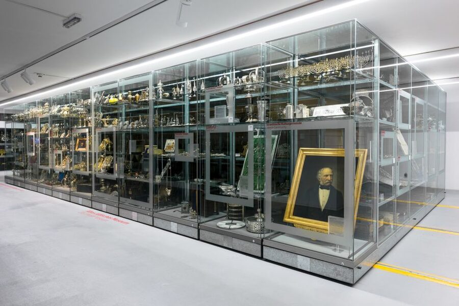 Vienna: Jewish Museum Vienna and Museum Judenplatz Tickets - Two museums, two ways into Jewish Vienna