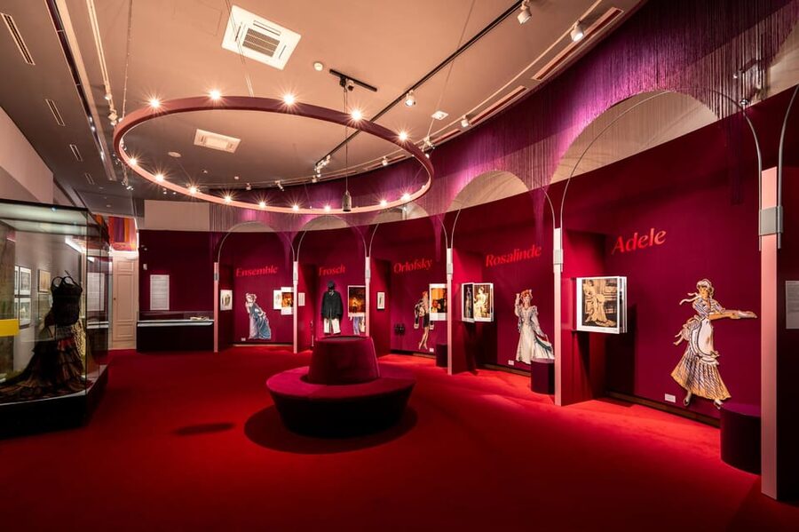 Vienna: Johann Strauss 200th birthday anniversary exhibition - Why the original Die Fledermaus score matters