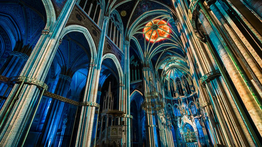 Vienna: Light of Creation Votive Church Immersive Light Show - Arrival, timing, and the five-minute cutoff