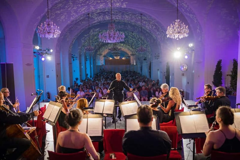Vienna: Mozart and Strauss Concert at Schönbrunn - The 8 p.m. Arrival and 8:30 p.m. Start