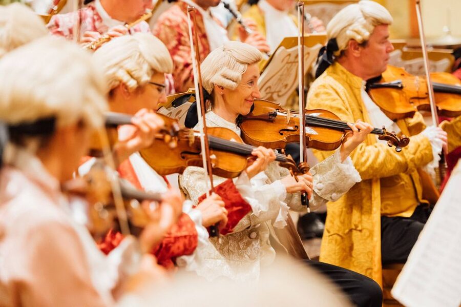 Vienna: Mozart Concert and Austrian Delights Dinner - A Viennese evening built around two fixed times