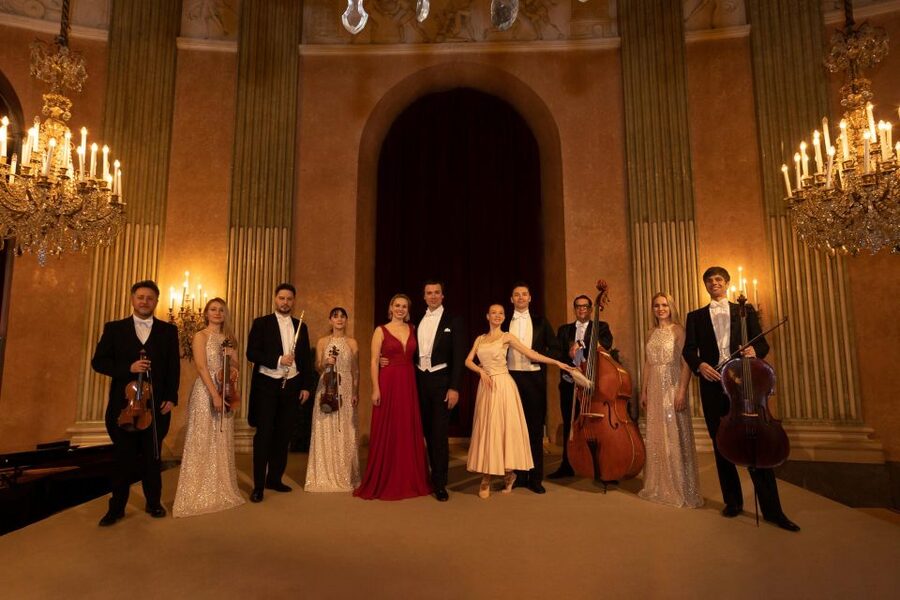 Vienna: Mozart & Strauss Classical Concert at Börse Palace - Practical arrival advice