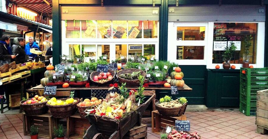 Vienna: Naschmarkt Food Tasting Tour - What the Naschmarkt tour is really about
