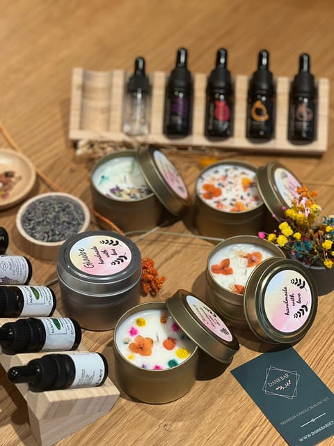 Vienna: Natural soy wax candles Workshop - A creative break above Julius-Tandler-Platz