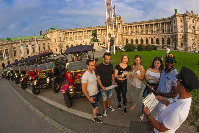 Vienna Oldtimer Tour (60 min) Incl. bottle of Prosecco - Café Central, Am Hof, and Minoritenkirche