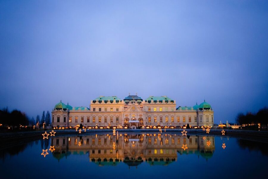 Vienna: Panoramic Night Tour by Bus - Returning to Karlsplatz and the State Opera