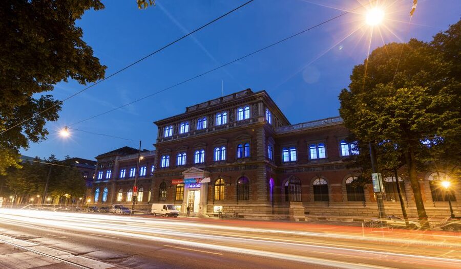 Vienna: Panoramic Night Tour by Bus - Audio commentary, music, and comfort