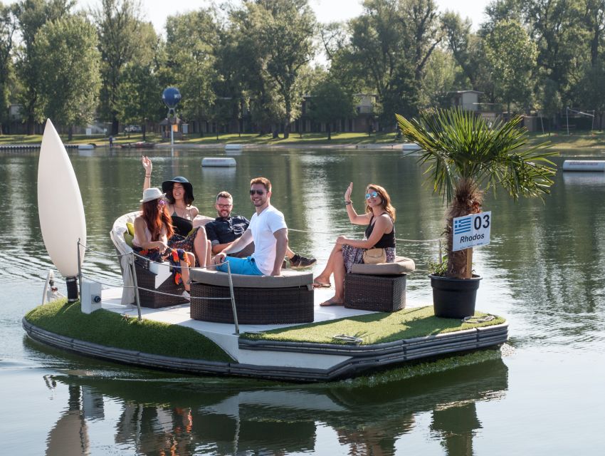 Vienna: Private Floating Island E-Boat Rental on Danube - How the one-hour rental works