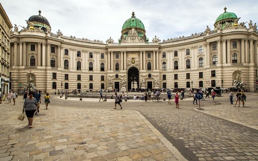 Vienna: Private Half-Day Sightseeing Tour - Price, timing, and real value