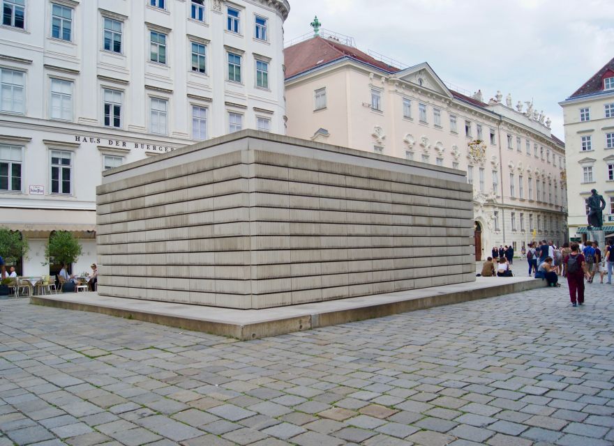 Vienna: Private Jewish Walking Tour - Salomon and the first chapters of Jewish Vienna
