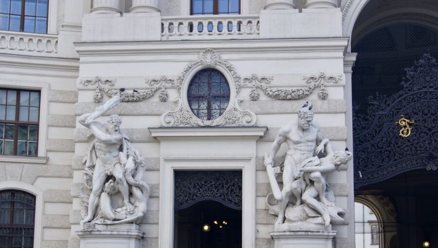 Vienna: Private Walking Tour - What you get for 150 minutes in central Vienna