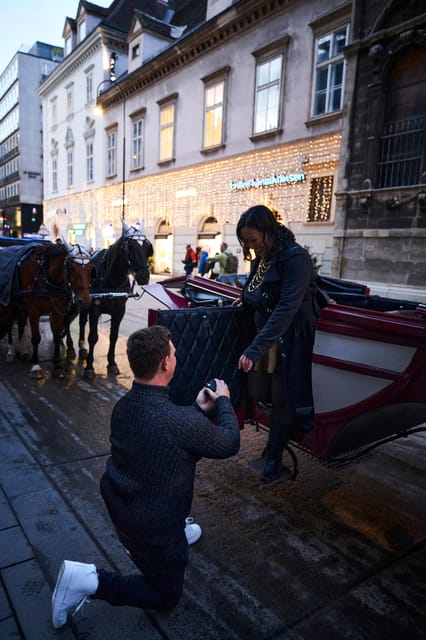 Vienna: Professional Proposal Photographer - Why a Vienna proposal photo session works