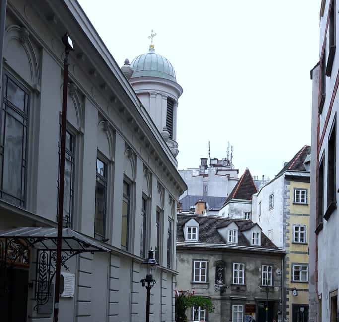 Vienna's Highlights in two hours (two options) - Schönlaterngasse, the basilisk, and old Vienna’s legends